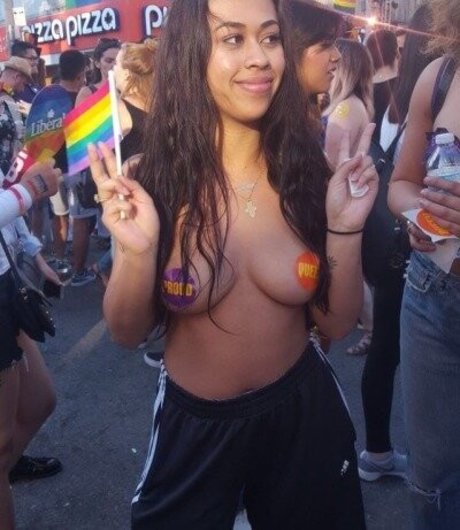 Ajuuki pretty actress pic