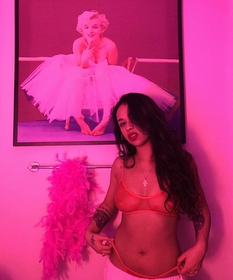 Ajuuki adult actress image