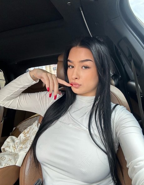 Elianka pornographic star photos