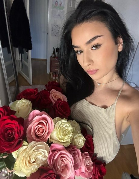 Elianka model best picture