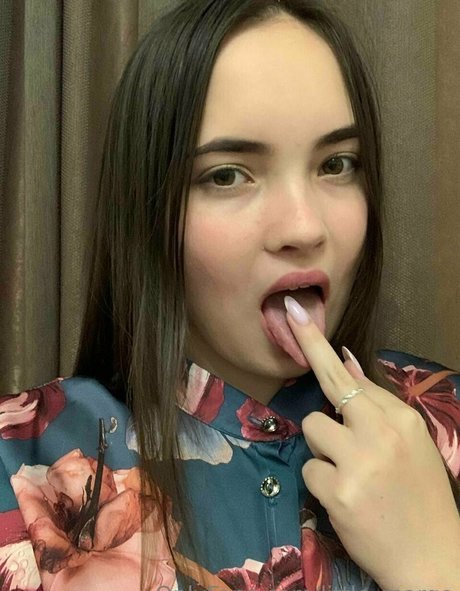 little margo model exclusive pic