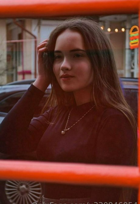 little margo pornstar exclusive picture