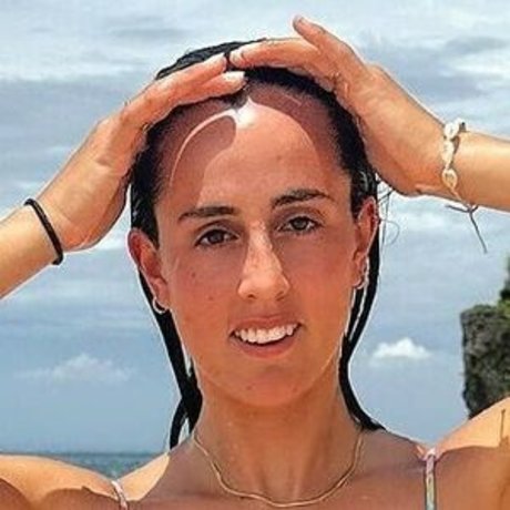 Erika White nude actress pictures