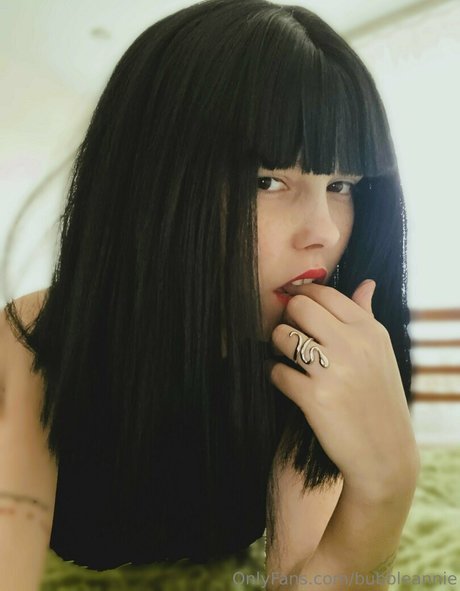 bubbleannie exclusive actress galleries