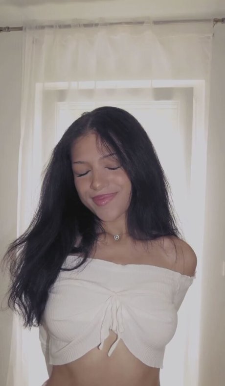 delylahthomas xxx actress images