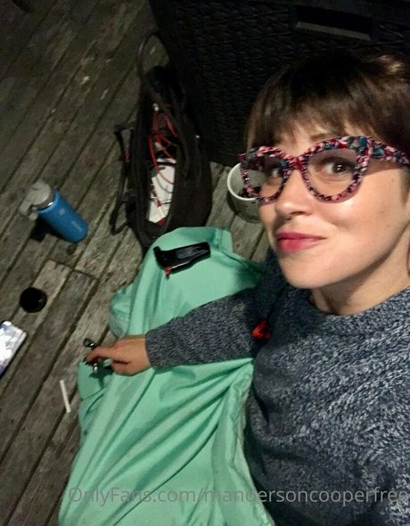 mandersoncooperfree free model picture