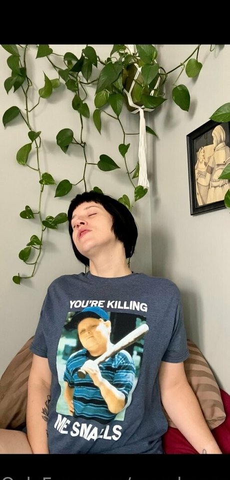 mandersoncooperfree model hd picture