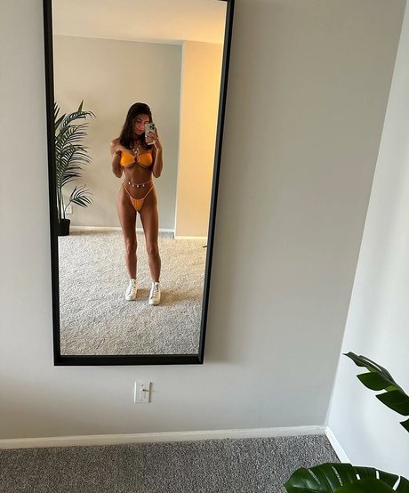 CJ Simon xxx pornstar image