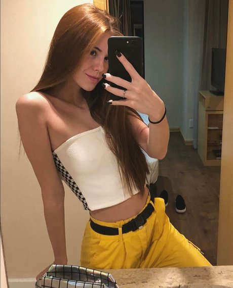 Amandinha ad BR xxx actress img