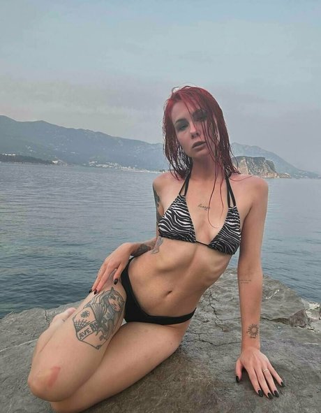 kitty wet onlyfans sexy naked pic