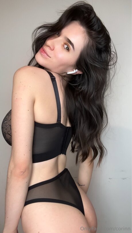 corinn erotic actress pic