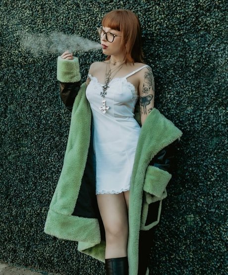 TheRealMokaaa star img