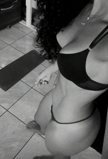 Island Goddess pornstar high quality gallery