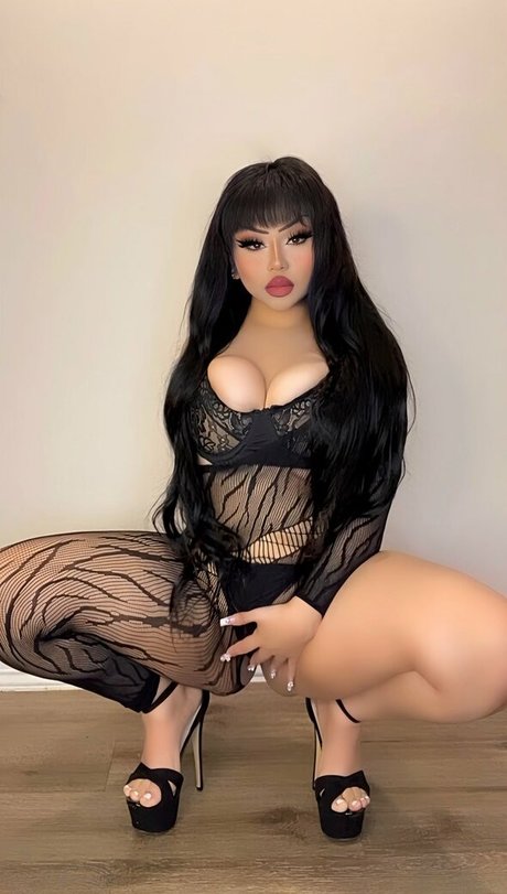 Iambxrbie hot model pic