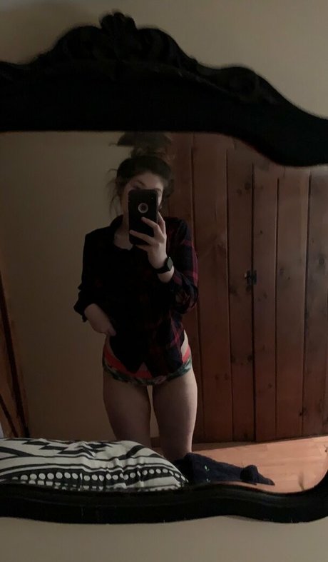 babygirlbrdlfree pornographic model image