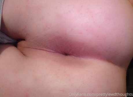 prettylewdthoughts model adult pictures