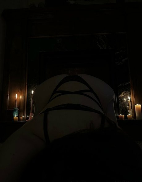 Lexi Heinemann naked actress photos