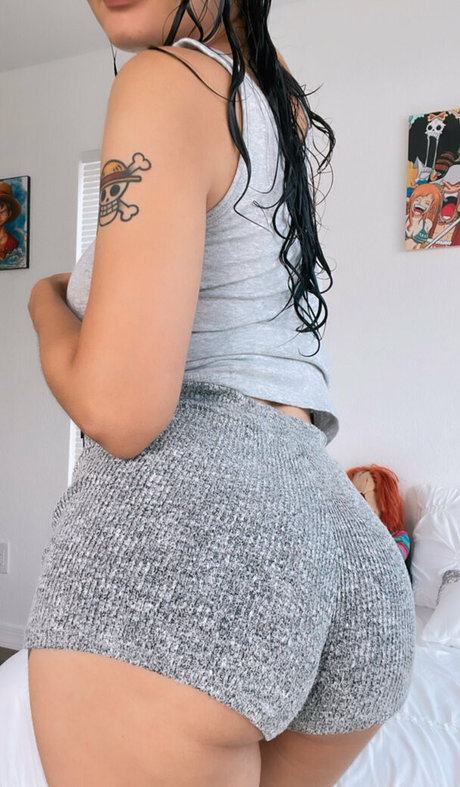 Laelfo12 actress photos