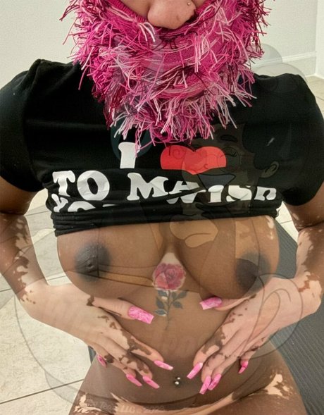 Curiousiteaaa adult star gallery