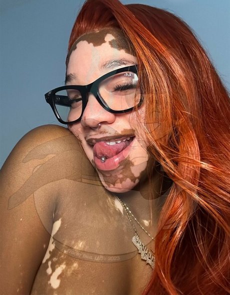 Curiousiteaaa pornstar pretty gallery