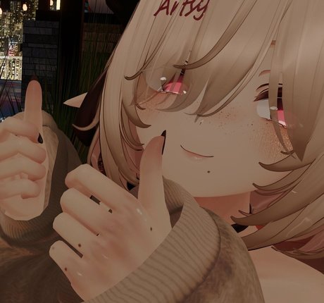 ArtsyVRC sex model picture