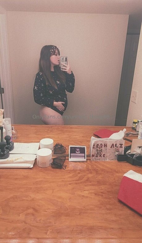 unholy thing98 high quality pornstar photo