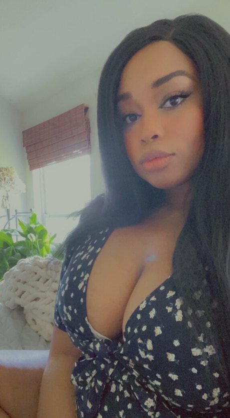 kimberrosee erotic pornstar pic