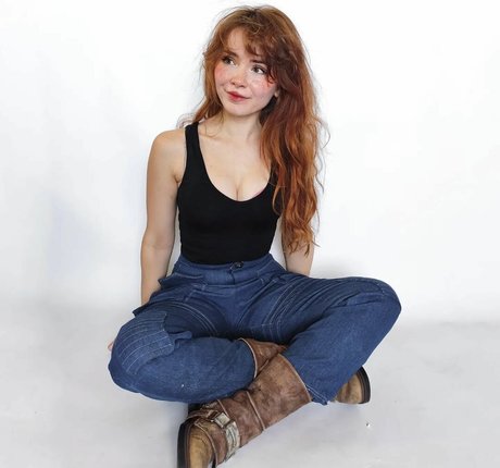 madsfive model art pic