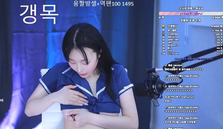 Zoozoo1119_ star top pic