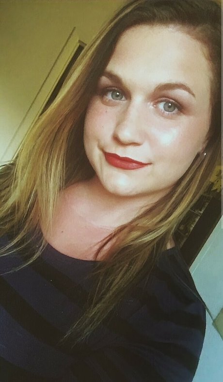 Taylor Hasty model exclusive pic