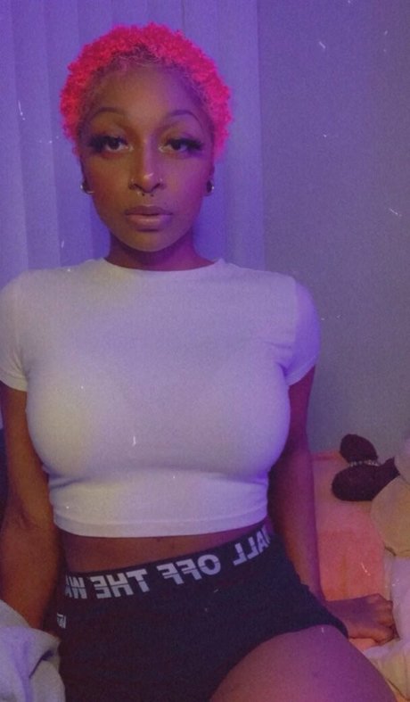 Mistress Matya model hot pics