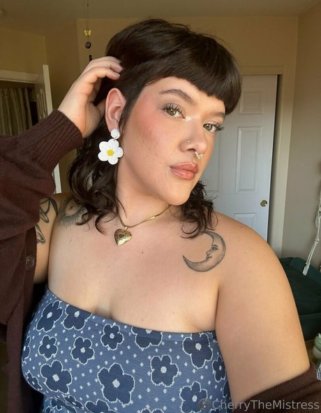 cherryishairy perfect star pics