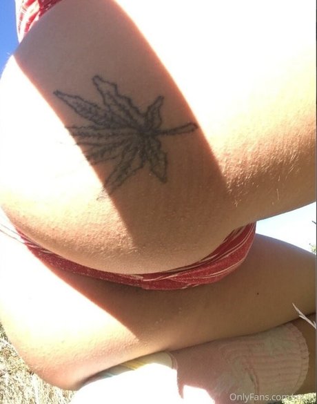 mqlll nude pornstar img