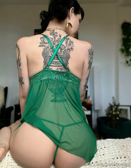 potatoslav hd actress photos