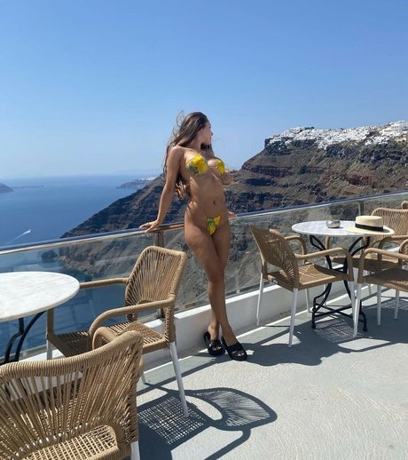 isaisall erotic pornstar pictures