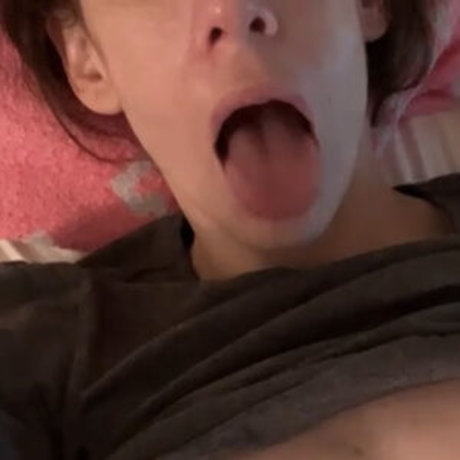 allierainexoxo erotic model image