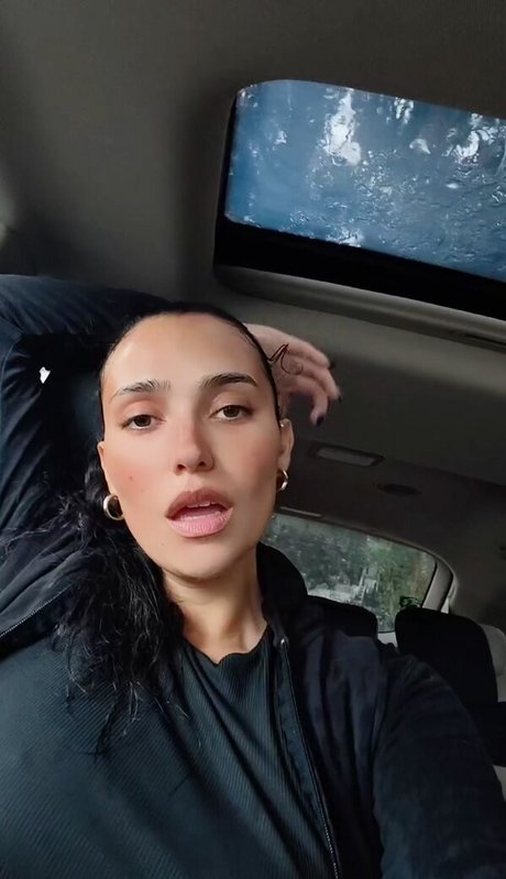 Aisslynn model pornographic gallery