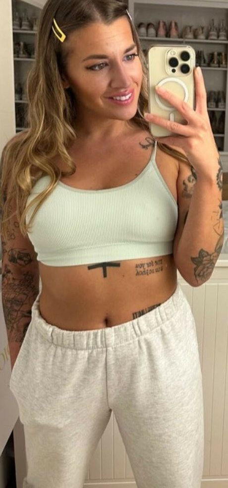 Silvia and Eveline Dellai erotic actress photo