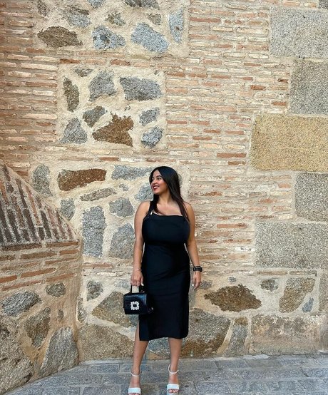 Anneris pornographic actress image