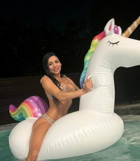 camilavalentinaxo xxx pornstar pic