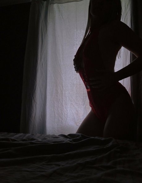 Elinasky pornstar art image