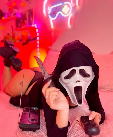 B rbara Tamires model sexy pic