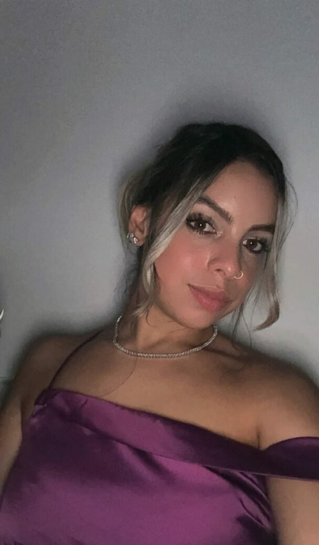 Solibeth Brito star top images