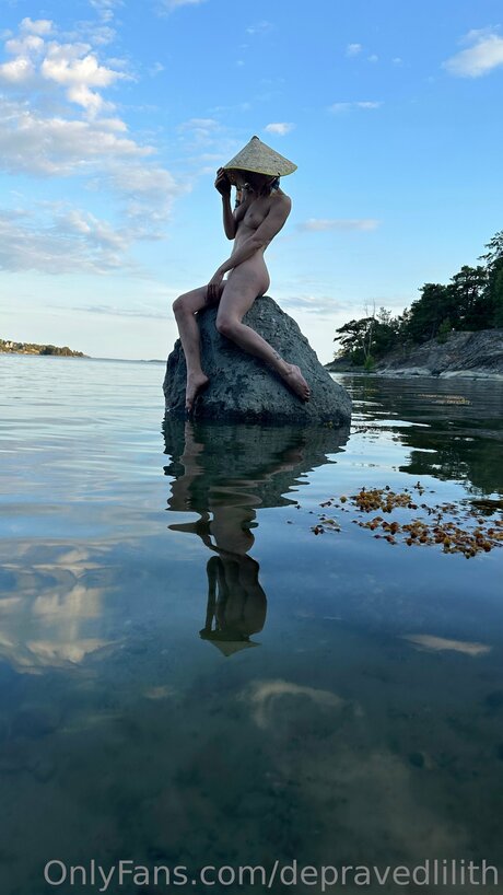 depravedlilith model adult gallery