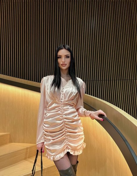 megan brunette pornstar adult images