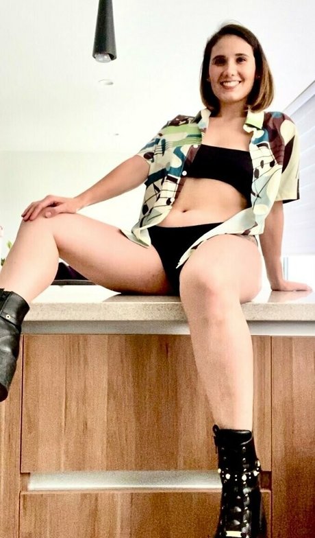 caro trueba28 high quality pornstar photo