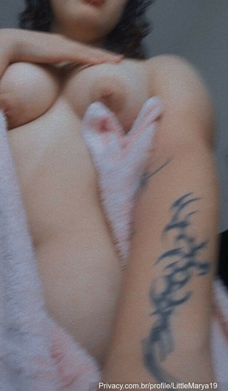 LittleMarya beautiful model img