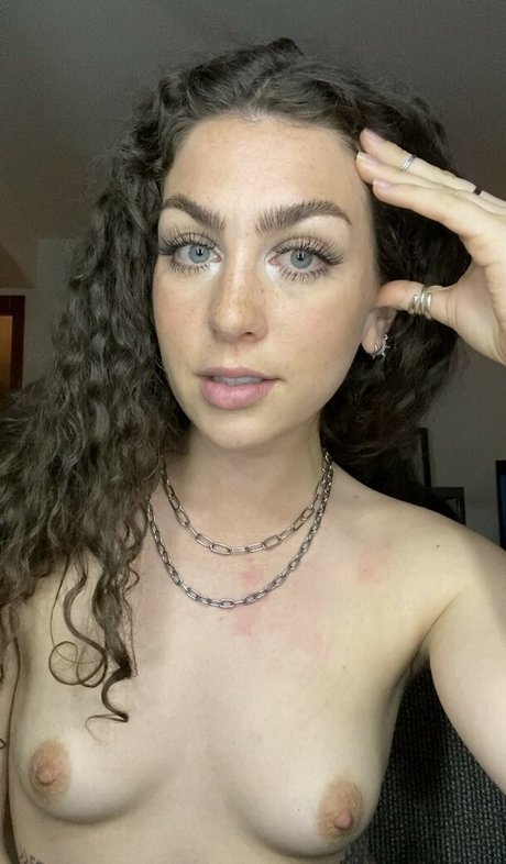 SpookyKittyXXX perfect pornstar pics