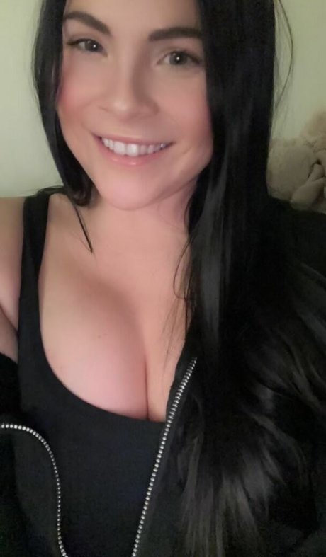 britbrat96xx pretty pornstar galleries