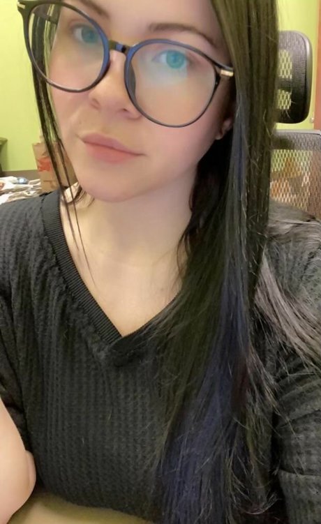 britbrat96xx hot model pics